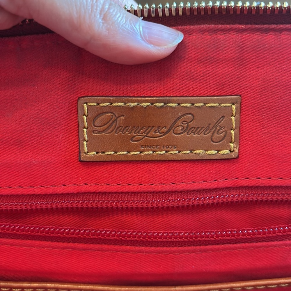 Vintage Dooney & Bourke Satchel - Picture 8 of 8